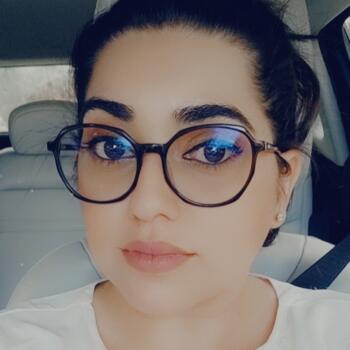 Babysitter in Blumenau: Ana Paula Gendiroba