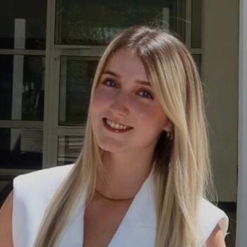 Babysitter in Lousada: Catarina