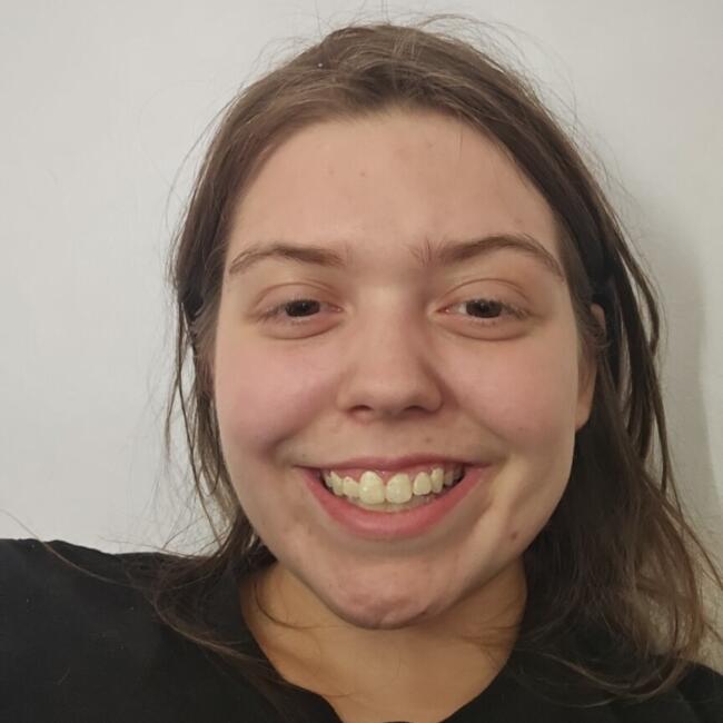 Babysitter in Abingdon: Joy
