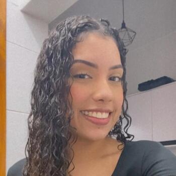 Babá em Porto Alegre: Carolina