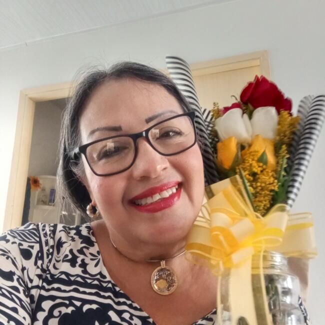 Niñera en Soledad: Linda