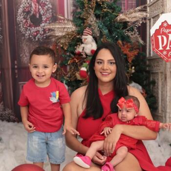 Emprego de babá em Três Pontas: emprego de babá Ketelen
