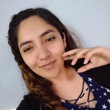 Babysitter in Saltillo: Valeria