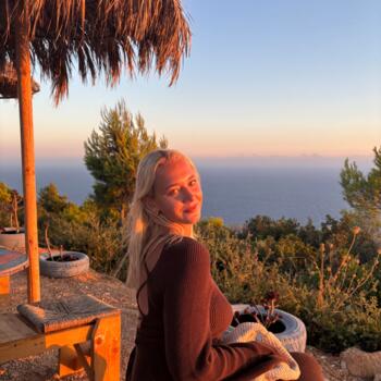 Babysitter in Weesp: Kim