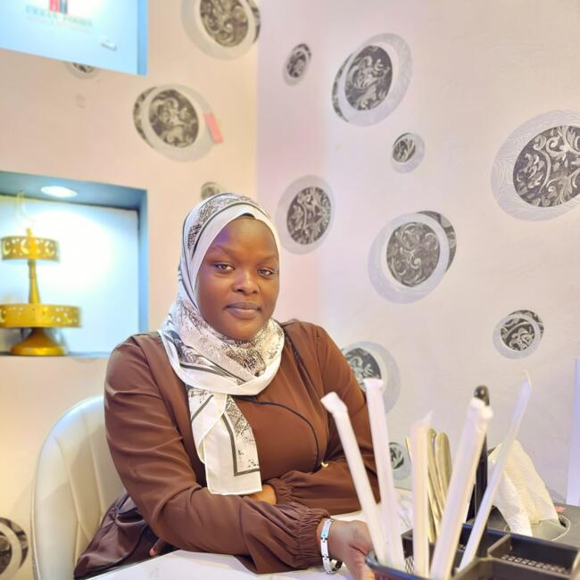 مربية أطفال في دبي: Shanita