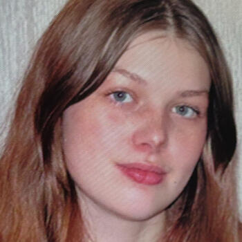 Babysitter in Saint-Fargeau-Ponthierry: Anaïs