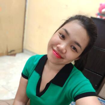 Babysitter in Kampung Ulu Tiram: Jacqueline