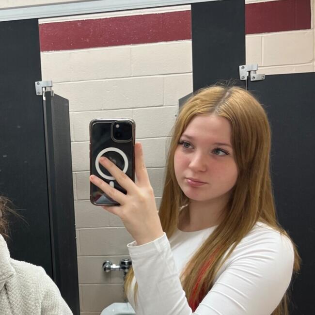 Babysitter in Somers (Connecticut): Gabriella