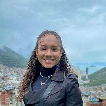 位于卡斯凯什的临时保姆: Karolayne Rodrigues