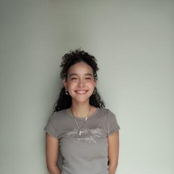Babá em Ribeirão Preto: Sofia