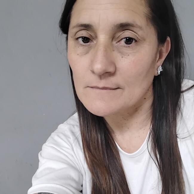 Babysitter in González Catán: Analia