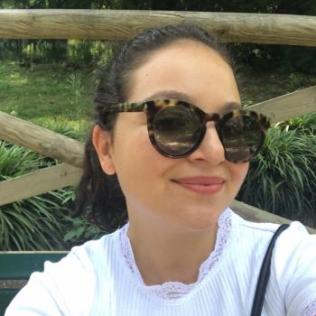 Baby-sitter in Paris: Elia