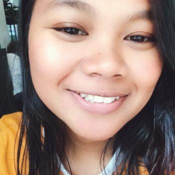 Babysitter Eindhoven: Putri