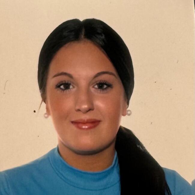 Canguro en Granada: Leticia Rull