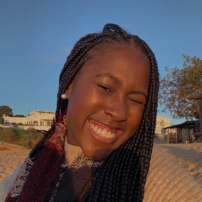 Babysitter in Alvor: Carina