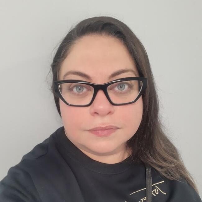 Baby-sitter in Mississauga: Nancy