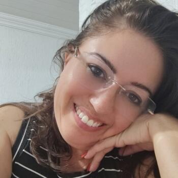 Babysitter Curitiba: Jaqueline