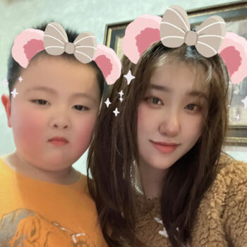 Baby-sitter in Markham: Nicole