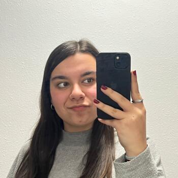 Babysitter in Girona: Yassmin