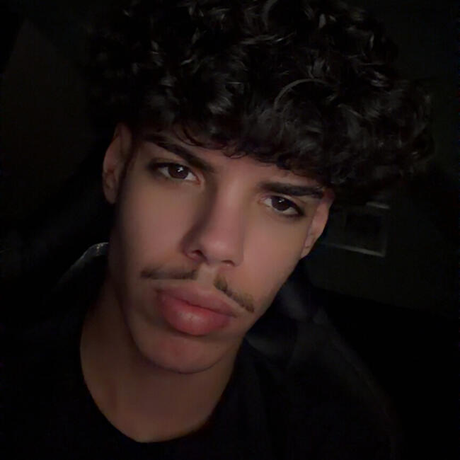 Babysitter in Luxembourg: Adriano