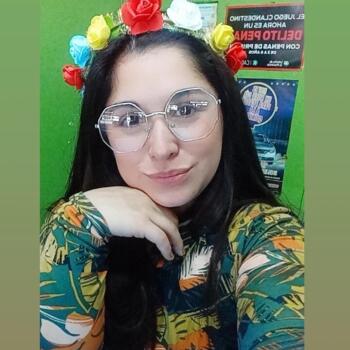 Niñera en Almirante Brown: Laura
