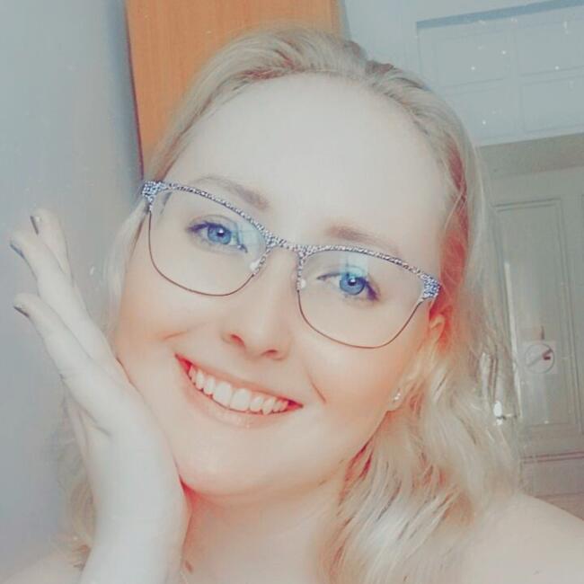 Babysitter in Prague: Kristýna