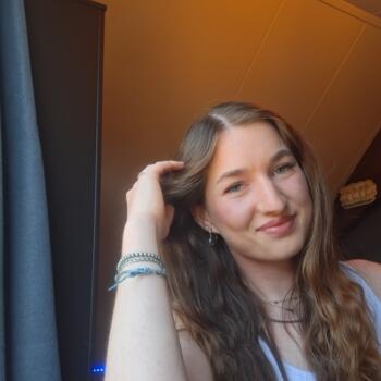 Oppas in Loenen: Sharona