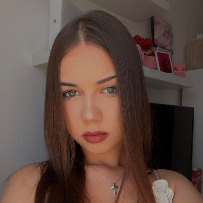 Babysitter in Székesfehérvár: Anna Eperke