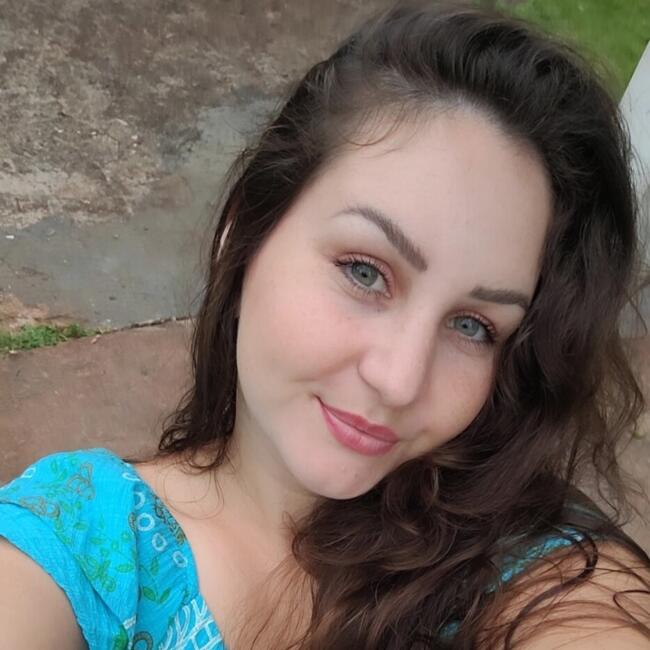 Babysitter in Londrina: Beatriz