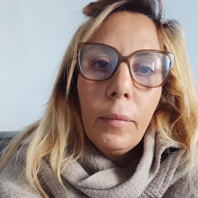 Nanny in Aubervilliers: Moussouni