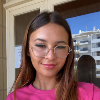 Babysitter em Portimão: Íris