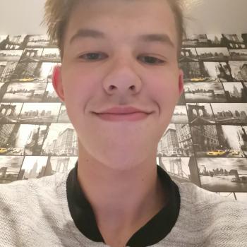Babysitter Woerden: Aaron