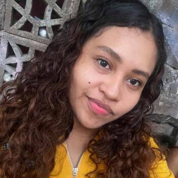 Babysitter in Panama City: Anai