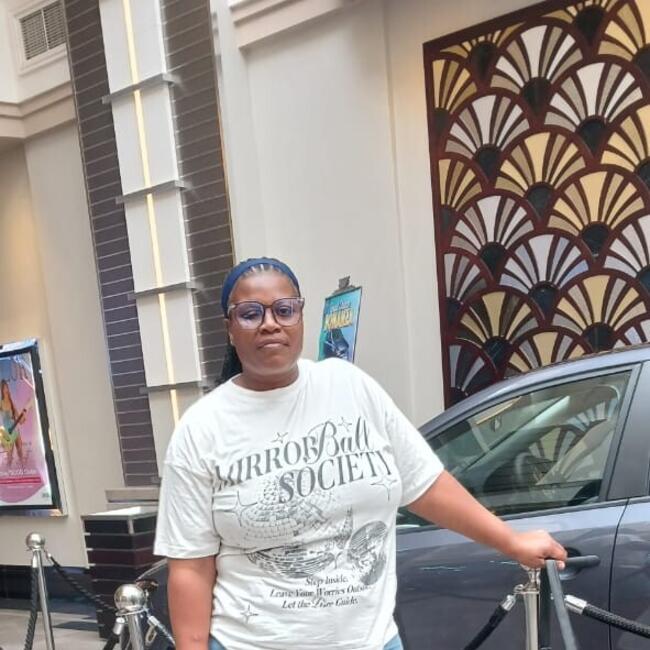 Nanny in Queensburgh: Happy