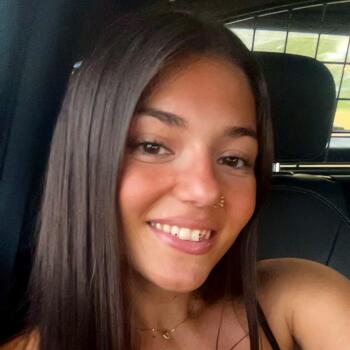 Baby-sitter in Chiètres: Tijana
