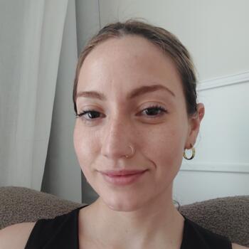 Niñera Morón: Bettina