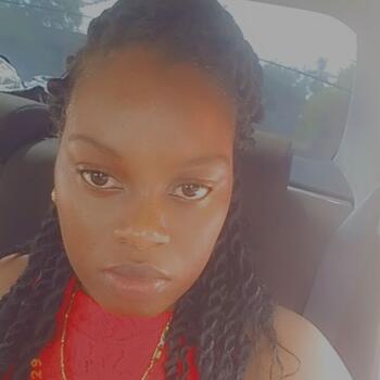 Babysitter in Stony Hill: Shanique