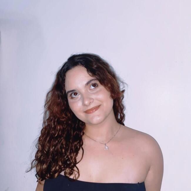 Babá em Florianópolis: Maria Eduarda