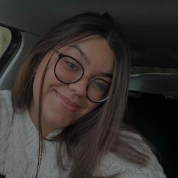 Babysitter in Kayl: Cindy