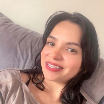 Emprego de babá em Londrina: emprego de babá Joyce