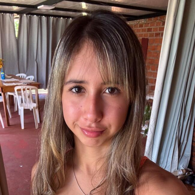Niñera en José C. Paz: Jazmin