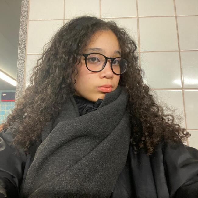 Babysitter em Amadora: Chayra