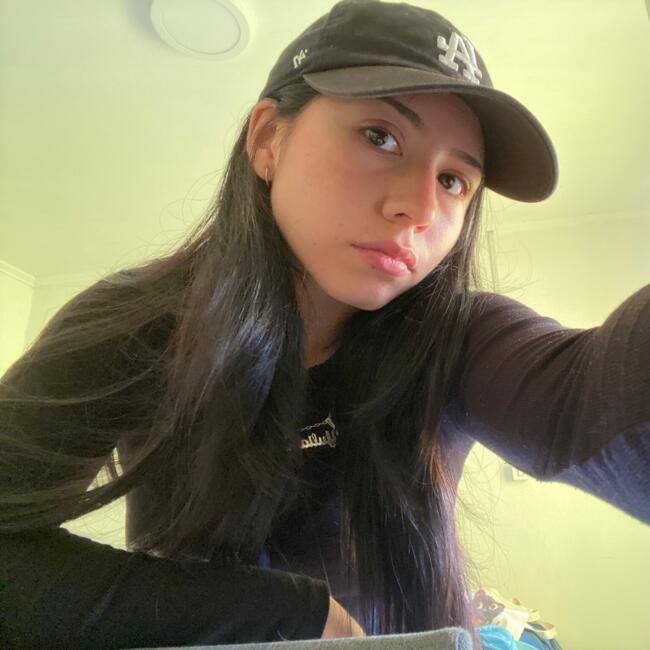 Niñera en Isla de Maipo: Yuliana