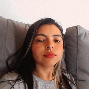 Babá em Mogi das Cruzes: Tais