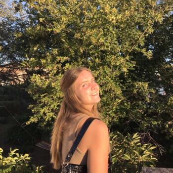 Babysitter in Issy-les-Moulineaux: Fanny