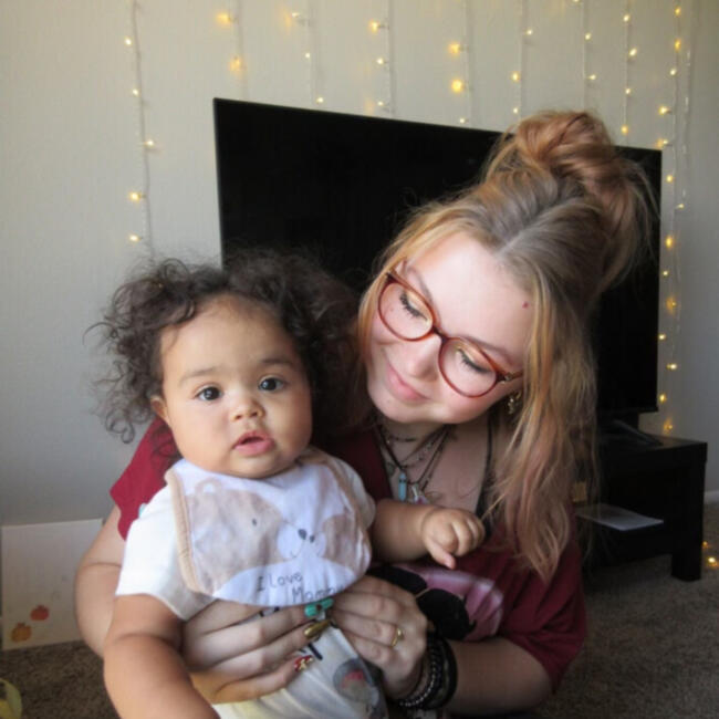 Babysitter in Grapevine: Kiera