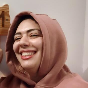 وظيفة جليسة أطفال في القاهرة: فرص عمل كجليسة أطفال Ghadiramr