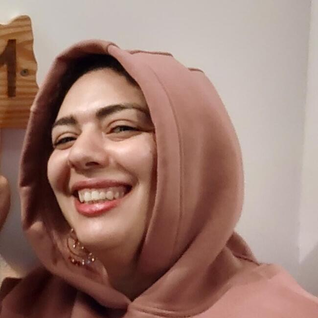 وظيفة جليسة أطفال في القاهرة: Ghadiramr