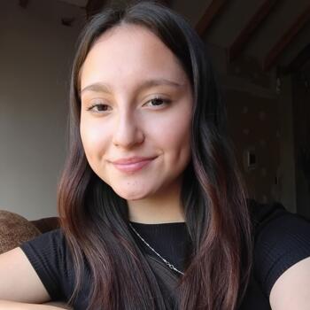 Babysitter in Los Ángeles: Selleny pascal