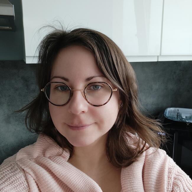 Babysitting job in Hérouville-Saint-Clair: Aurélie